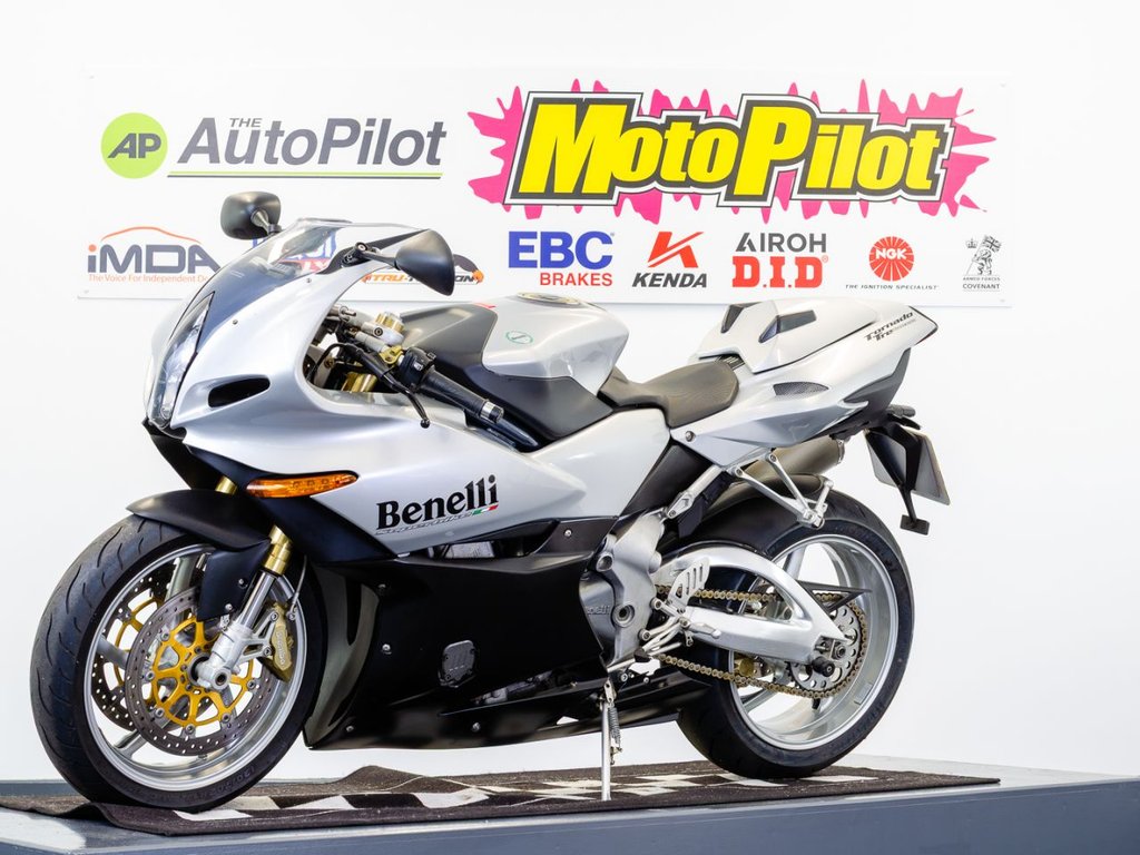 Used Benelli Tornado TRE 900 2010 for sale - 78863561: Photo 2