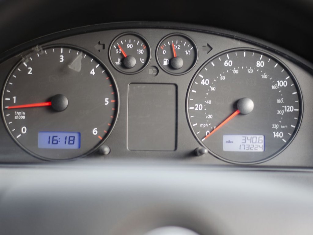 Used Volkswagen Transporter 2009 for sale - 77583705: Photo 24