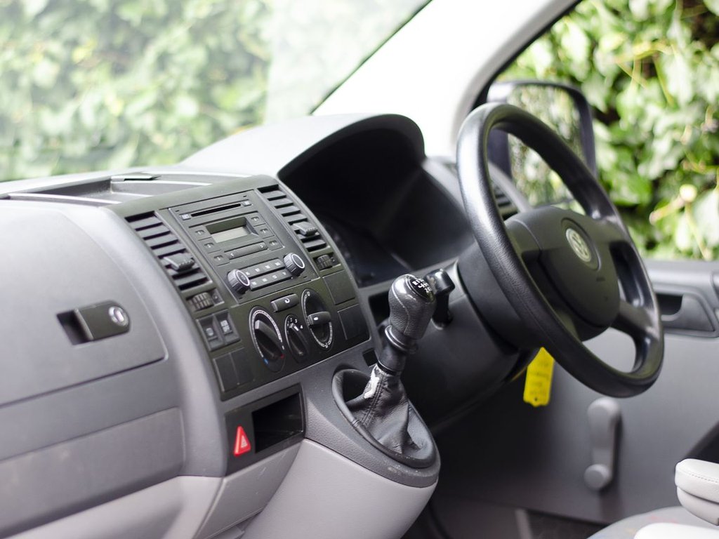 Used Volkswagen Transporter 2009 for sale - 77583705: Photo 25