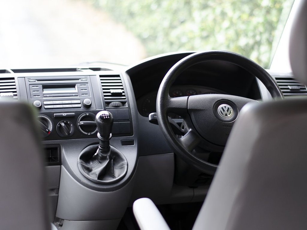 Used Volkswagen Transporter 2009 for sale - 77583705: Photo 29