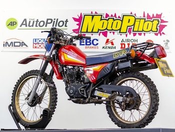 Used Suzuki DR125 1984 for sale - bike-78302614: Photo