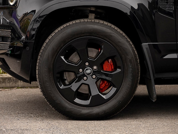 Used Land Rover Defender 2022 for sale - 76108217: Photo 17