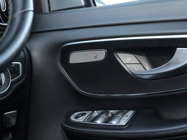 Used Mercedes-Benz V-Class 2023 for sale - 75710661: Photo 15