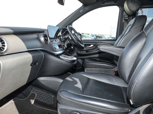 Used Mercedes-Benz V-Class 2023 for sale - 75710661: Photo 5