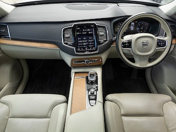 Used Volvo XC90 2020 for sale - 77366412: Photo