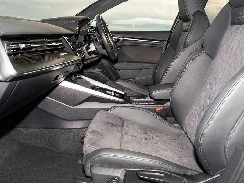 Used Audi RS3 2021 for sale - 77206128: Photo 2