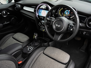 Used MINI Cooper 2023 for sale - 78290956: Photo