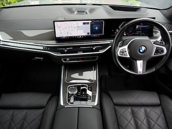 Used BMW X7 2023 for sale - 79298780: Photo