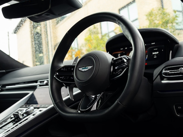Used Aston Martin V8 2024 for sale - 76055239: Photo 13