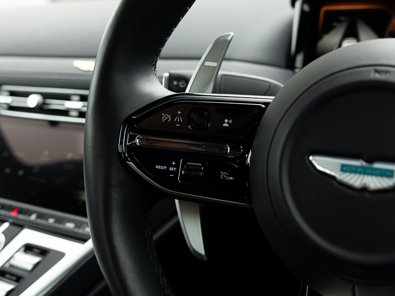 Used Aston Martin V8 2024 for sale - 76055239: Photo 15