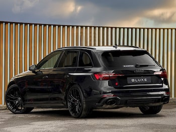 Used Audi RS4 2023 for sale - 76465225: Photo