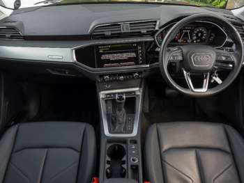 Used Audi Q3 2023 for sale - 74836811: Photo