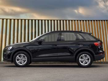 Used Audi Q3 2023 for sale - 74836811: Photo