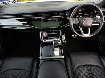 Used Audi Q8 2022 for sale - 76408286: Photo