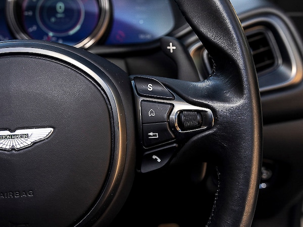 Used Aston Martin DB11 2019 for sale - 75684514: Photo 16