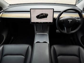 Used Tesla Model Y 2023 for sale - 79529529: Photo