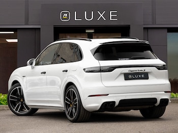 Used Porsche Cayenne 2020 for sale - 78816530: Photo