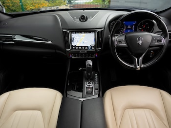 Used Maserati Levante 2021 for sale - 77596653: Photo