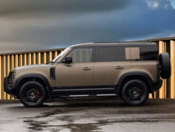 Used Land Rover Defender 2020 for sale - 74782425: Photo