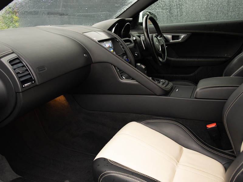 Used Jaguar F-Type 2015 for sale - 77333657: Photo 5