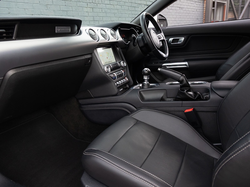 Used Ford Mustang 2018 for sale - 78033351: Photo 5