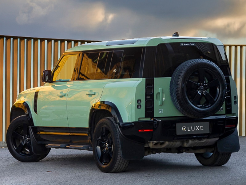 Used Land Rover Defender 2023 for sale - 76644083: Photo 3