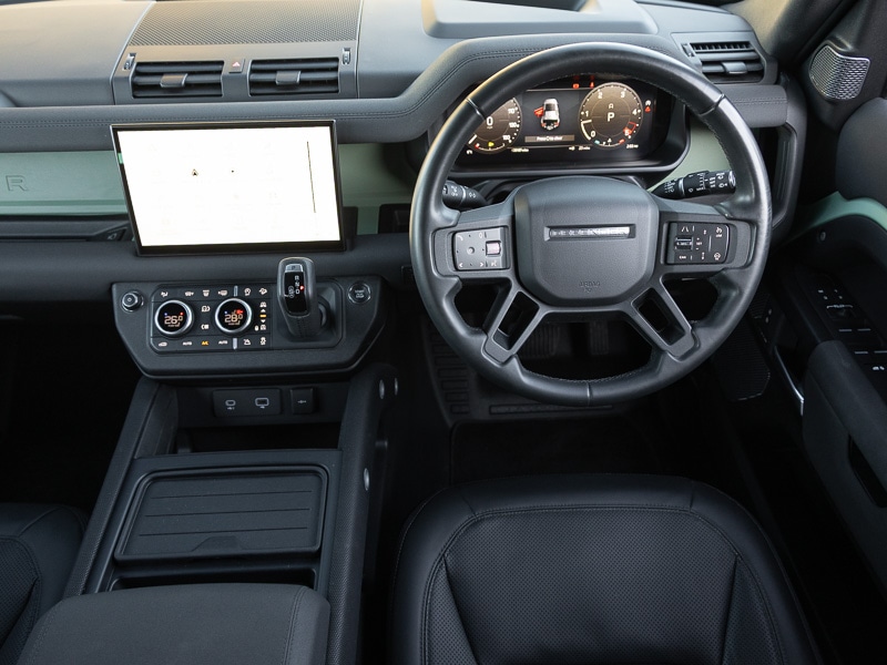 Used Land Rover Defender 2023 for sale - 76644083: Photo 7