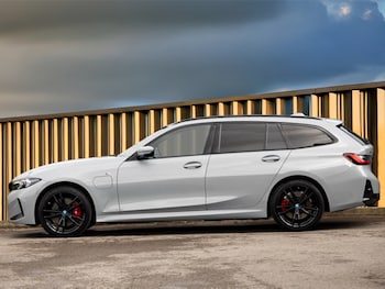 Used BMW 3 Series 2023 for sale - 78046288: Photo