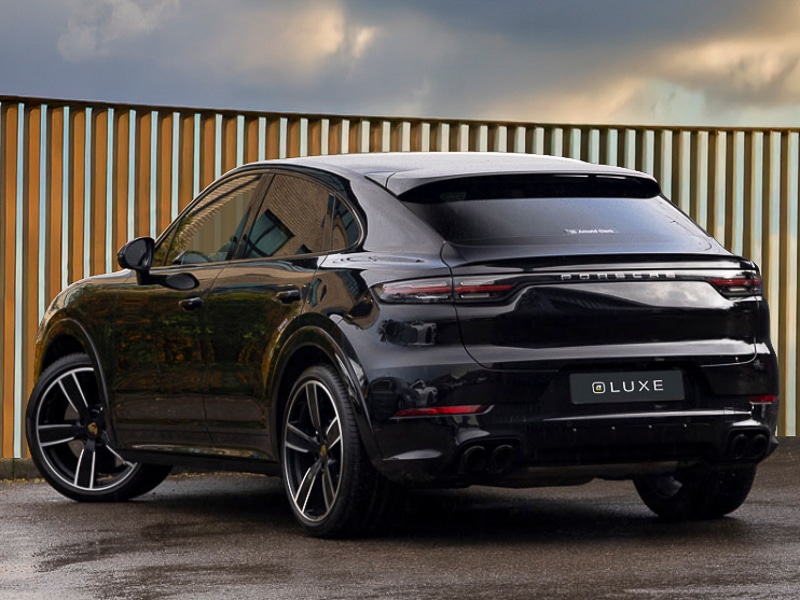 Used Porsche Cayenne 2020 for sale - 76619037: Photo 3