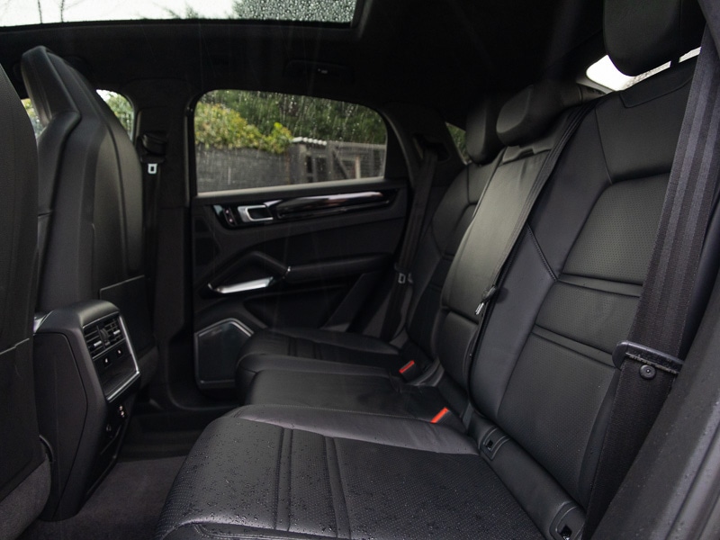 Used Porsche Cayenne 2020 for sale - 76619037: Photo 6