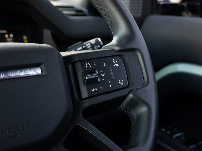 Used Land Rover Defender 2023 for sale - 76116562: Photo 16