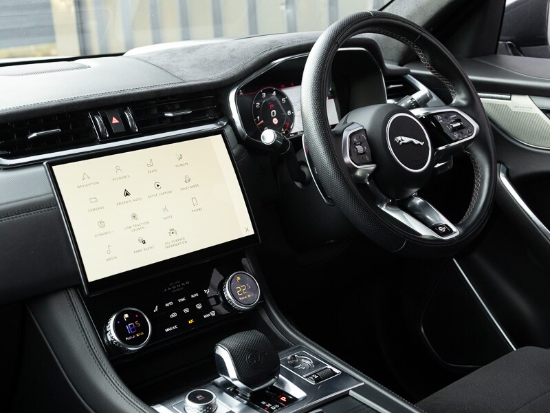 Used Jaguar F-Pace 2021 for sale - 76365599: Photo 13