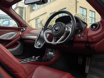 Used McLaren GT 2020 for sale - 75295084: Photo