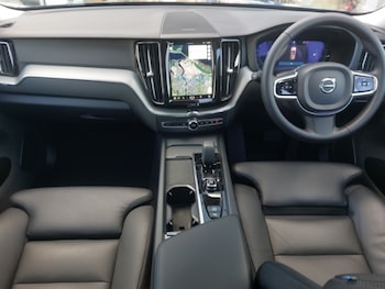 Used Volvo XC60 2024 for sale - 75762914: Photo
