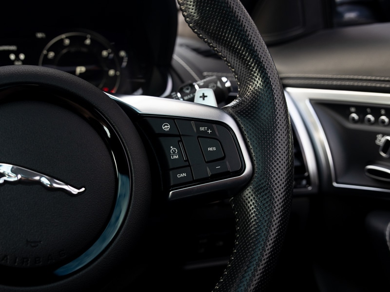 Used Jaguar F-Type 2023 for sale - 76238194: Photo 16