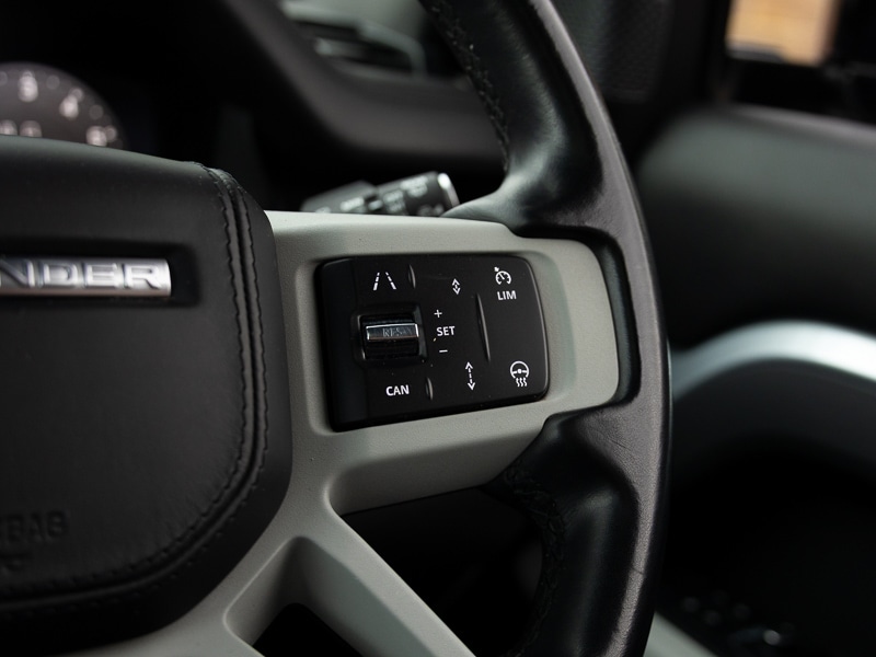 Used Land Rover Defender 2022 for sale - 77656856: Photo 16