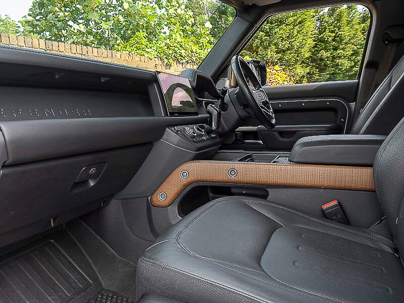 Used Land Rover Defender 2022 for sale - 76289483: Photo 5