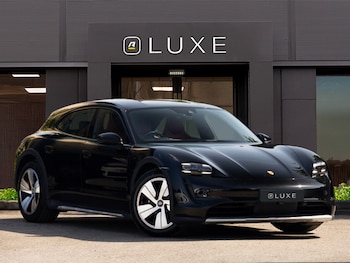 Used Porsche Taycan 2023 for sale - 78747167: Photo