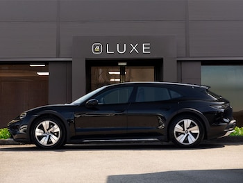 Used Porsche Taycan 2023 for sale - 78747167: Photo