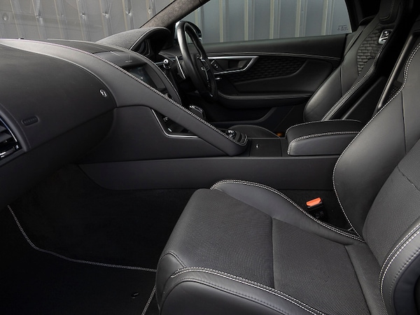Used Jaguar F-Type 2020 for sale - 75369121: Photo 5