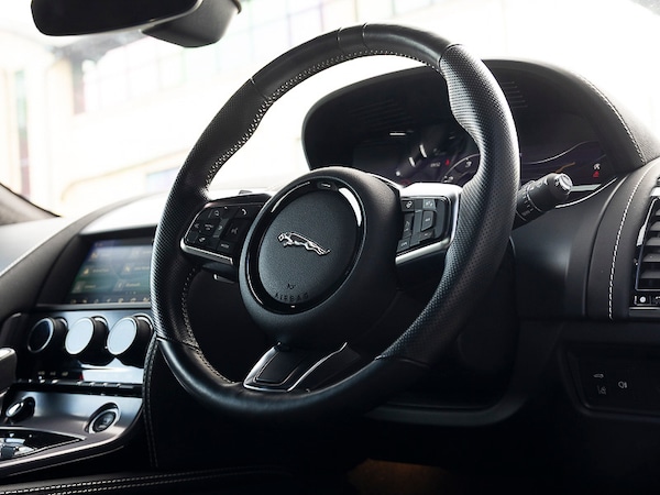 Used Jaguar F-Type 2020 for sale - 75369121: Photo 8