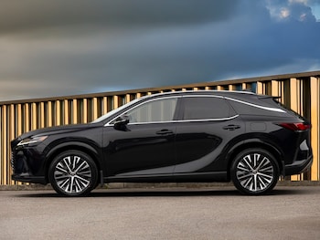 Used Lexus RX 2023 for sale - 76282033: Photo 4