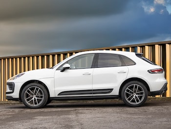 Used Porsche Macan 2022 for sale - 77596654: Photo