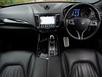 Used Maserati Levante 2017 for sale - 78085417: Photo