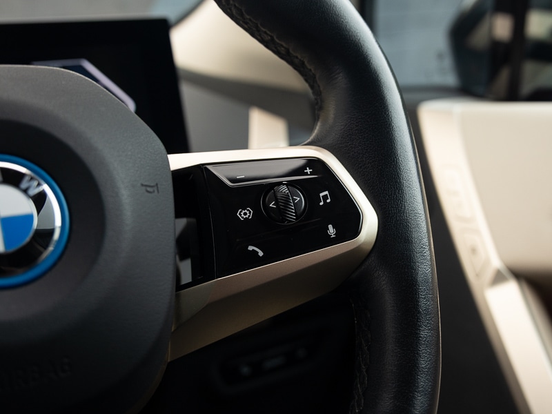 Used BMW iX 2023 for sale - 77596658: Photo 16