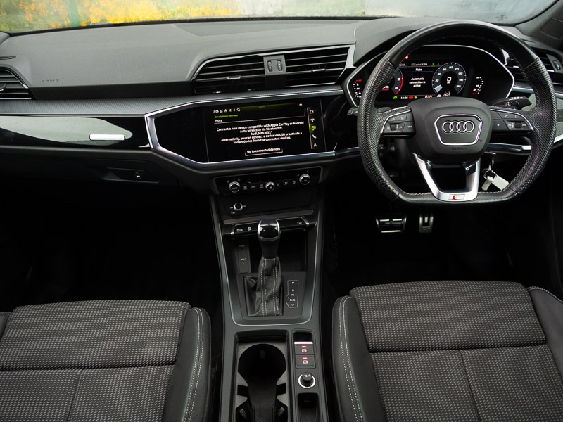 Used Audi Q3 2023 for sale - 77793135: Photo 2