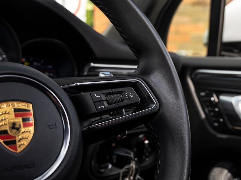 Used Porsche Macan 2022 for sale - 76827266: Photo 16