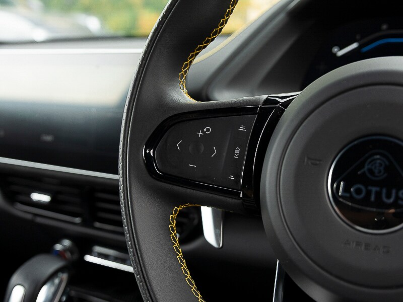 Used Lotus Emira 2024 for sale - 76543162: Photo 15