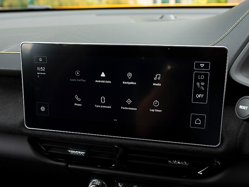 Used Lotus Emira 2024 for sale - 76543162: Photo 9