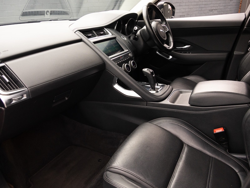 Used Jaguar E-Pace 2018 for sale - 76567150: Photo 5